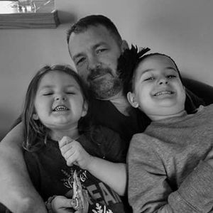 Meet your Posher, Les